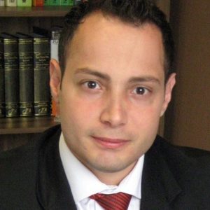 Leia mais sobre o artigo CLÁUSULAS ABUSIVAS NO CONTRATO DE ADESÃO – Marcos Bernardini – ARTIUM 04