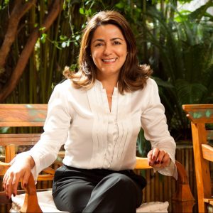 Leia mais sobre o artigo Passei dos 50! E agora?  Por: Mira Graçano