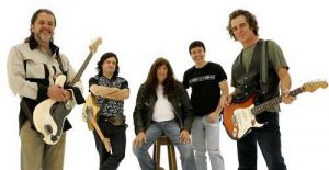 Leia mais sobre o artigo BLINDAGEM   40 ANOS DE ROCK ESTA NOITE  Por: Luiz Felipe Fagundes – URCA 01