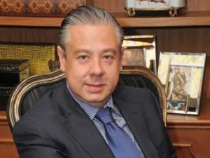 Leia mais sobre o artigo Eduardo Mourão por Iza Zilli – Artium 01