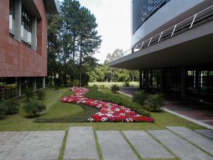 Leia mais sobre o artigo “Paisagismo: você sabe  o que é isto?” Por Heloiza Rodriguez – ARTIUM 01