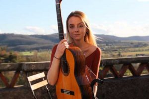 Leia mais sobre o artigo Asturias (Isaac Albéniz) – Alexandra Whittingham